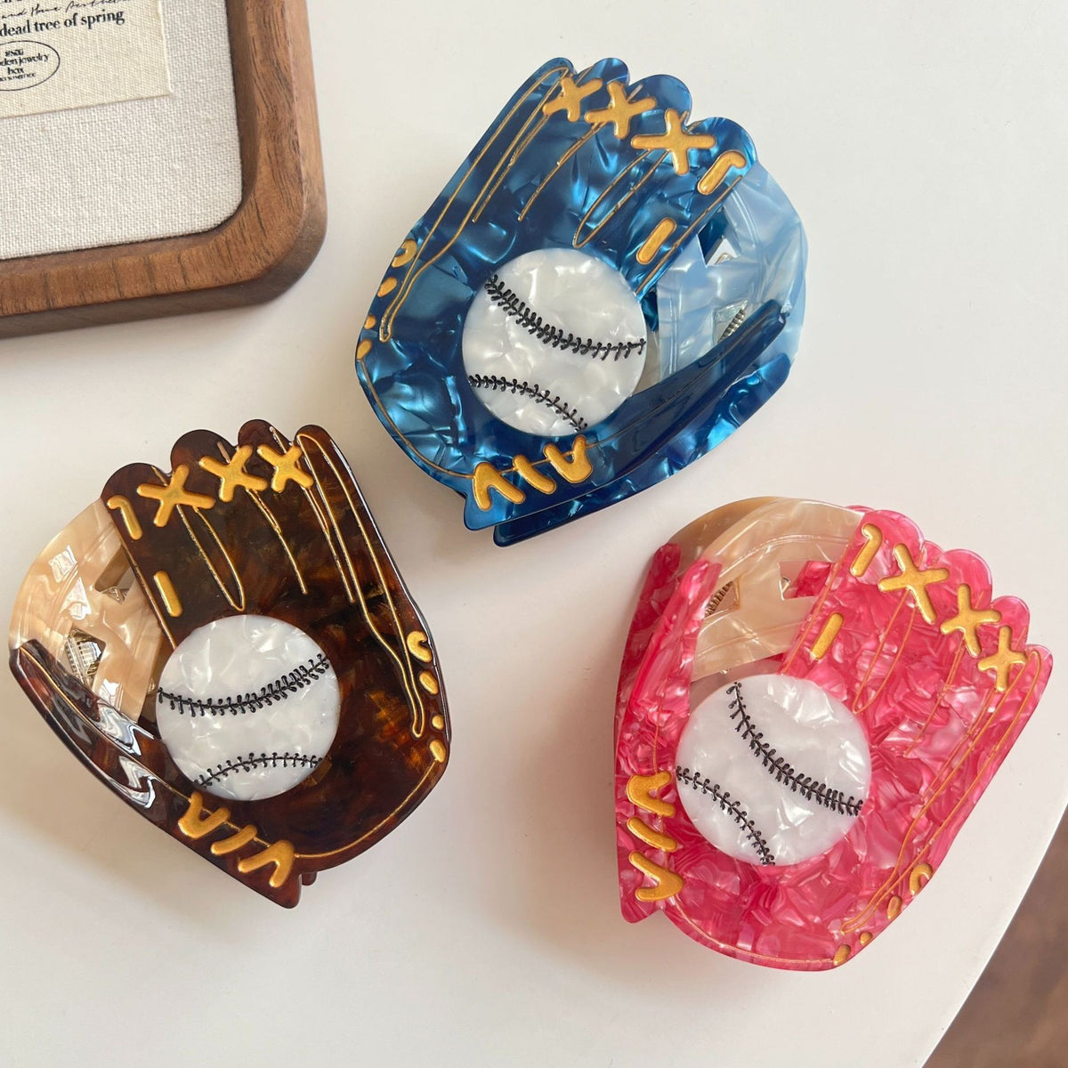 【MOQ 12 PCS】Acetate Baseball Glove Claw Clip, Fun Baseball Hair Jaw Clip for Updo