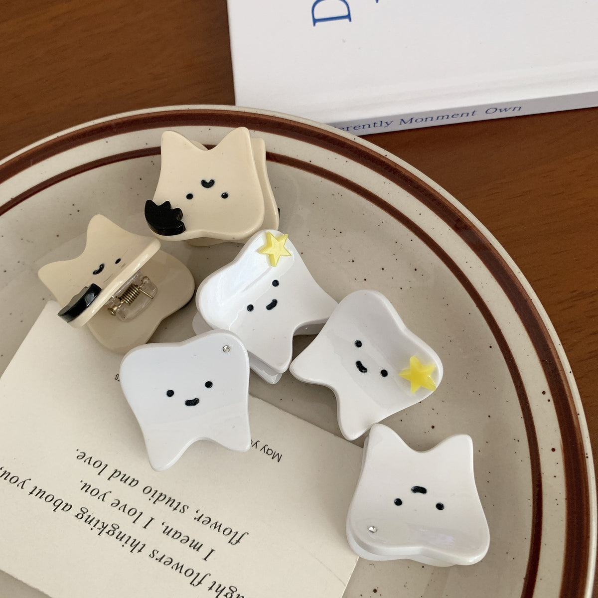 【MOQ 12 PCS】Funny Teeth Mini Hair Clip Creative Star Teeth Bangs Hairpin