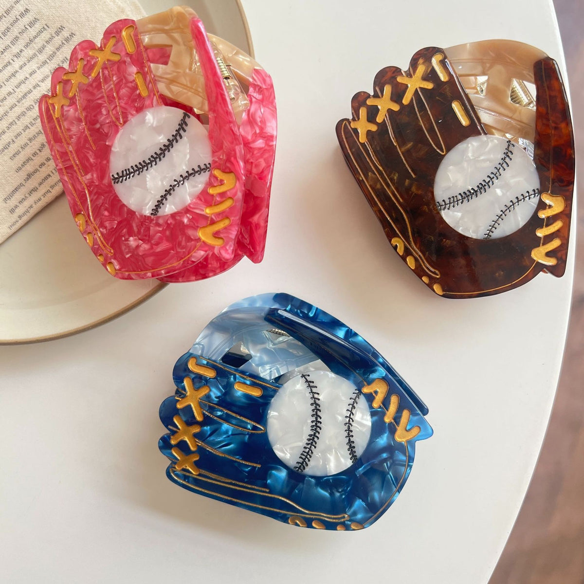 【MOQ 12 PCS】Acetate Baseball Glove Claw Clip, Fun Baseball Hair Jaw Clip for Updo