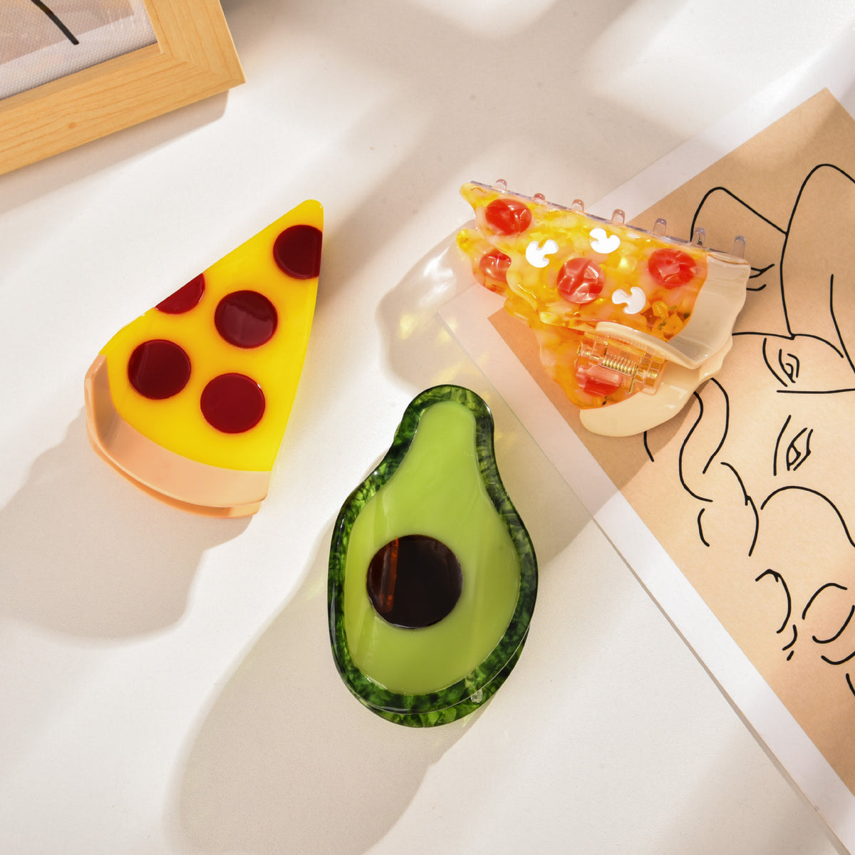 【MOQ 12 PCS】Acetate Peanut Avocado Food Hair Claw, Shark Clip