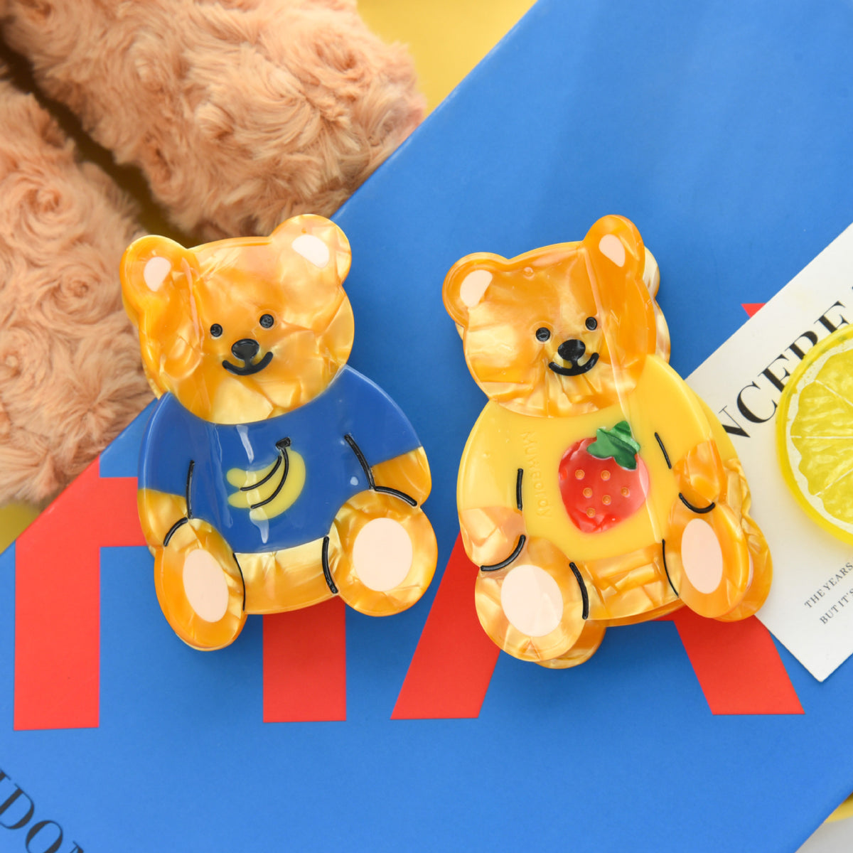 【MOQ 12 PCS】Cute Bear Acetate Hair Claw, Stylish Shark Clip