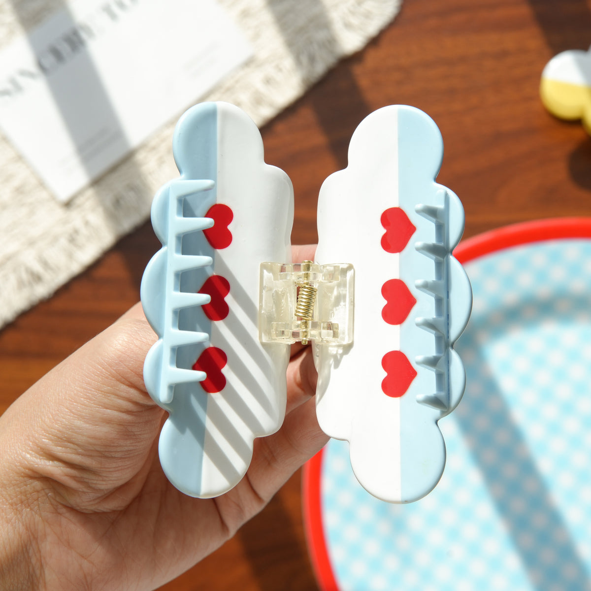 【MOQ 12 PCS】Acetate Cloud Heart Claw Clip, Elegant Back Head Updo Hair Clip