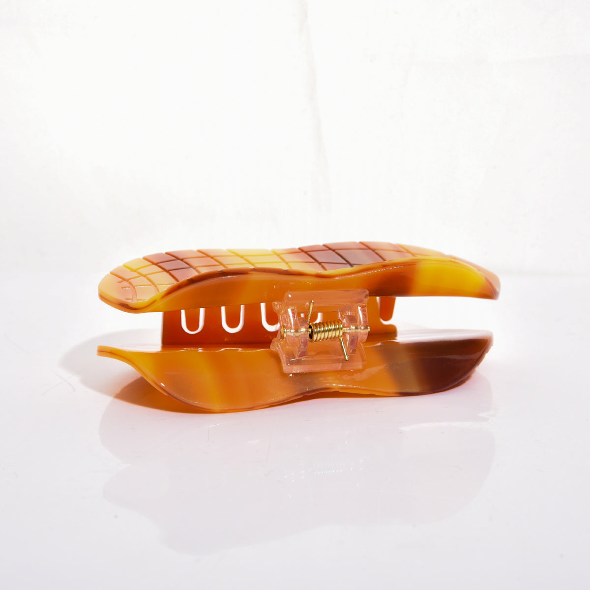 【MOQ 12 PCS】Acetate Peanut Avocado Food Hair Claw, Shark Clip