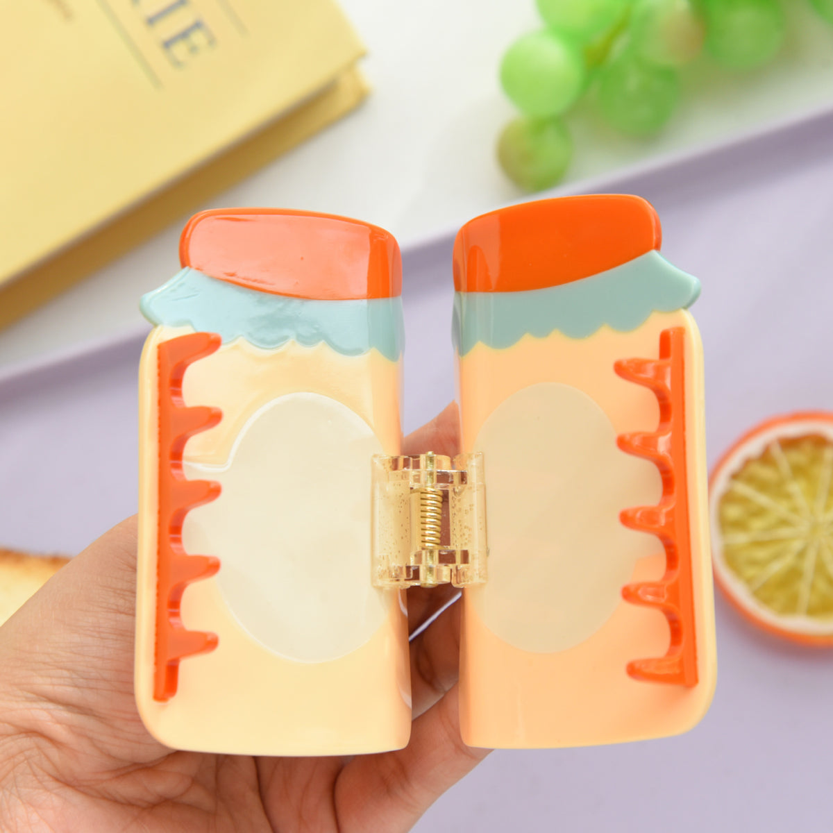【MOQ 12 PCS】Elegant Jam Acetate Hair Claw – Updo Shark Clip
