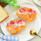 【MOQ 12 PCS】Creative Strawberry Croissant Acetate Shark Claw