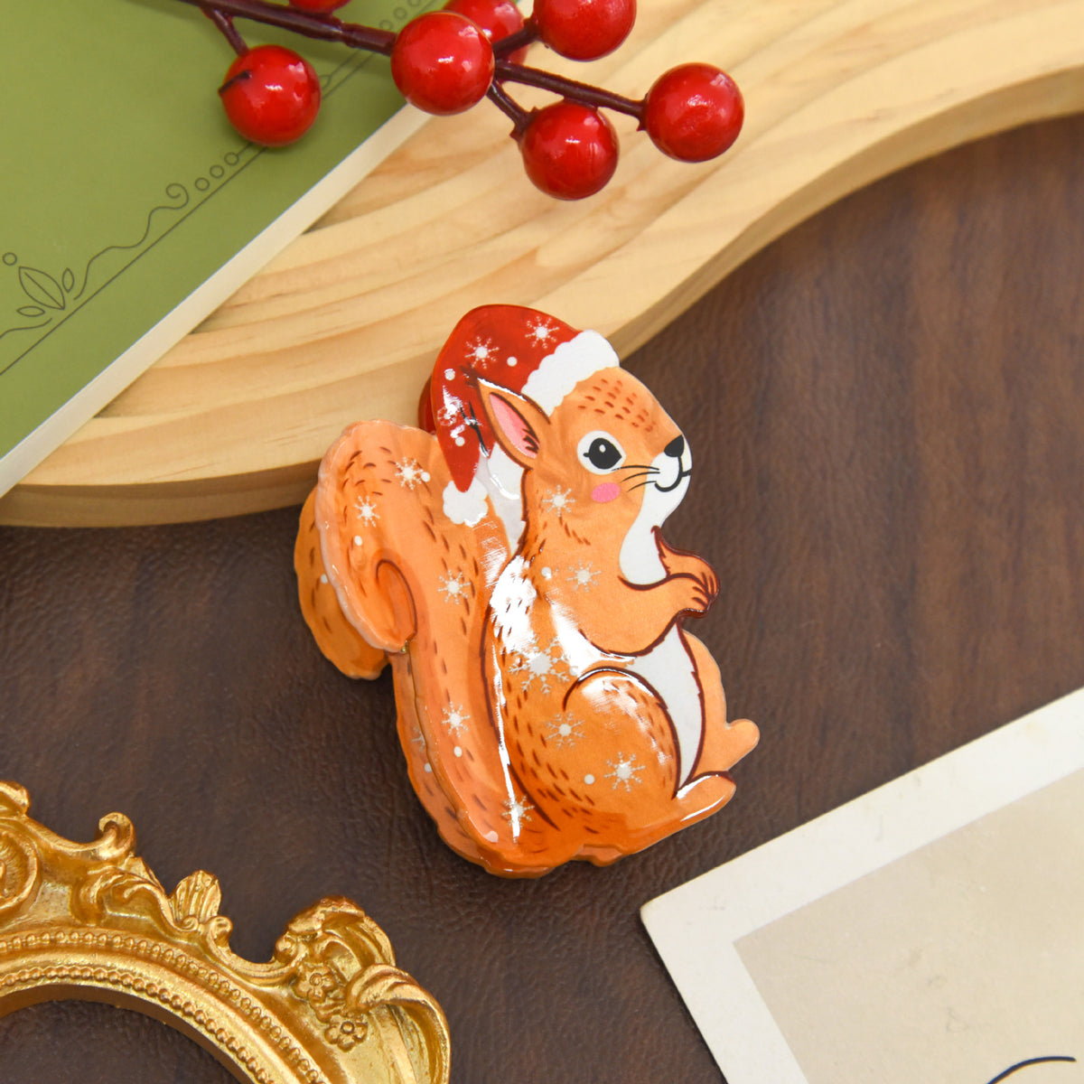 【MOQ 12 PCS】Acrylic Christmas Cartoon Claw Clip, Cat Dog Gingerbread Shell Hair Clip