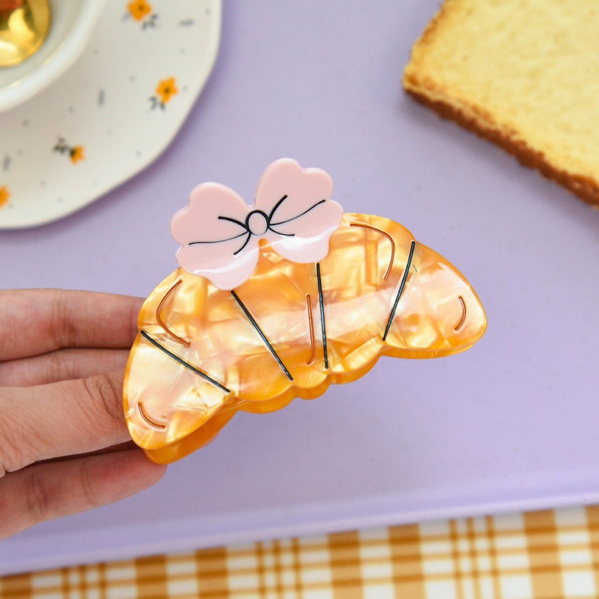 【MOQ 12 PCS】Croissant Bow Acetate Claw Clip