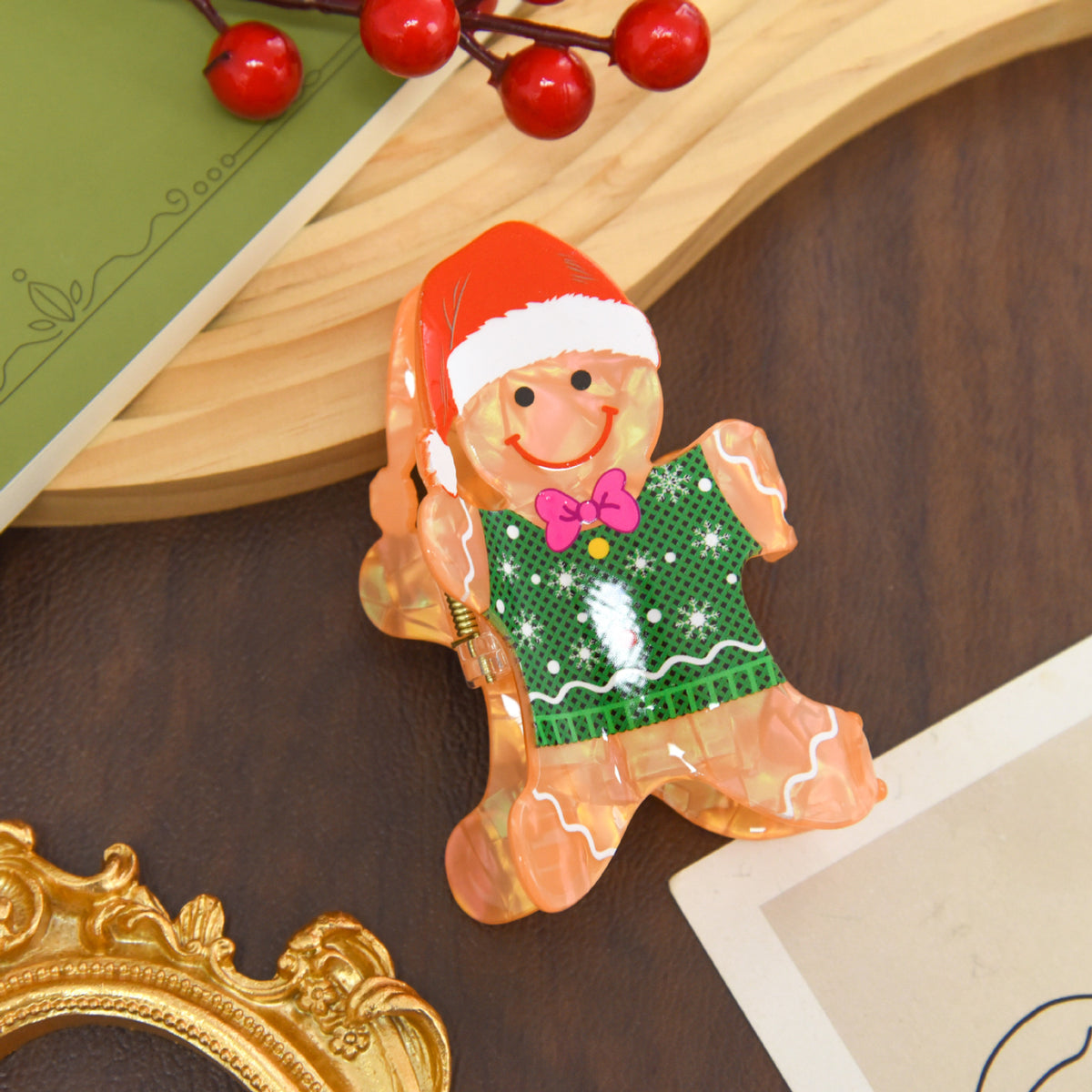 【MOQ 12 PCS】Acrylic Christmas Cartoon Claw Clip, Cat Dog Gingerbread Shell Hair Clip