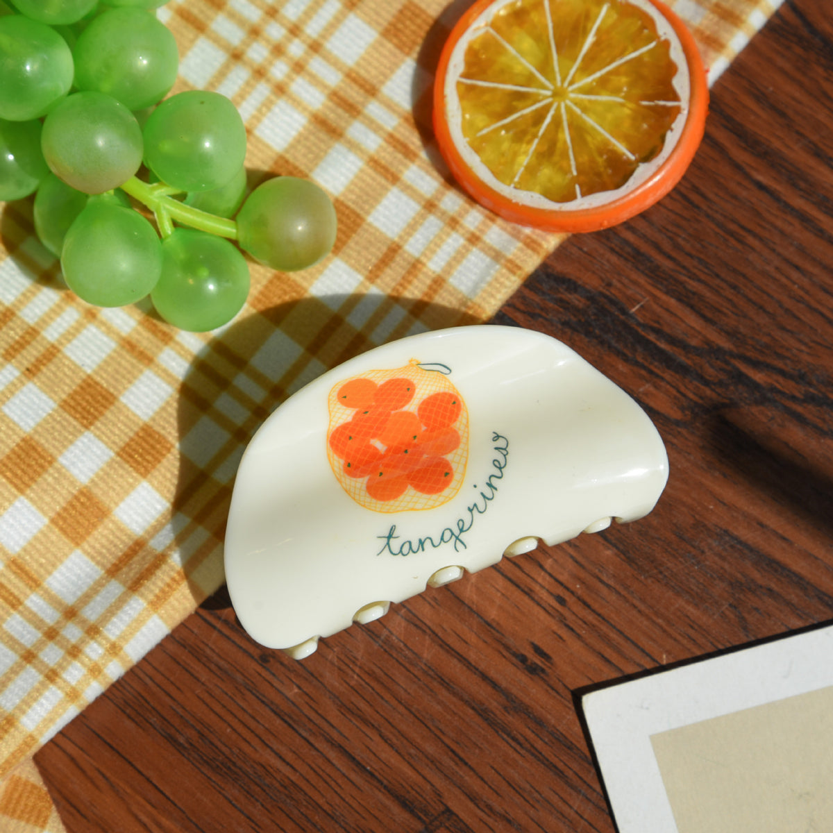 【MOQ 12 PCS】Tomato Fruit Claw Clip, Elegant Shark Clip for Back Head Updo