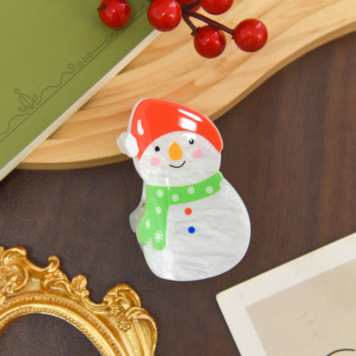 【MOQ 12 PCS】Acrylic Christmas Cartoon Claw Clip, Cat Dog Gingerbread Shell Hair Clip