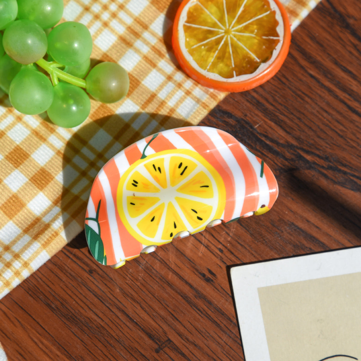 【MOQ 12 PCS】Tomato Fruit Claw Clip, Elegant Shark Clip for Back Head Updo