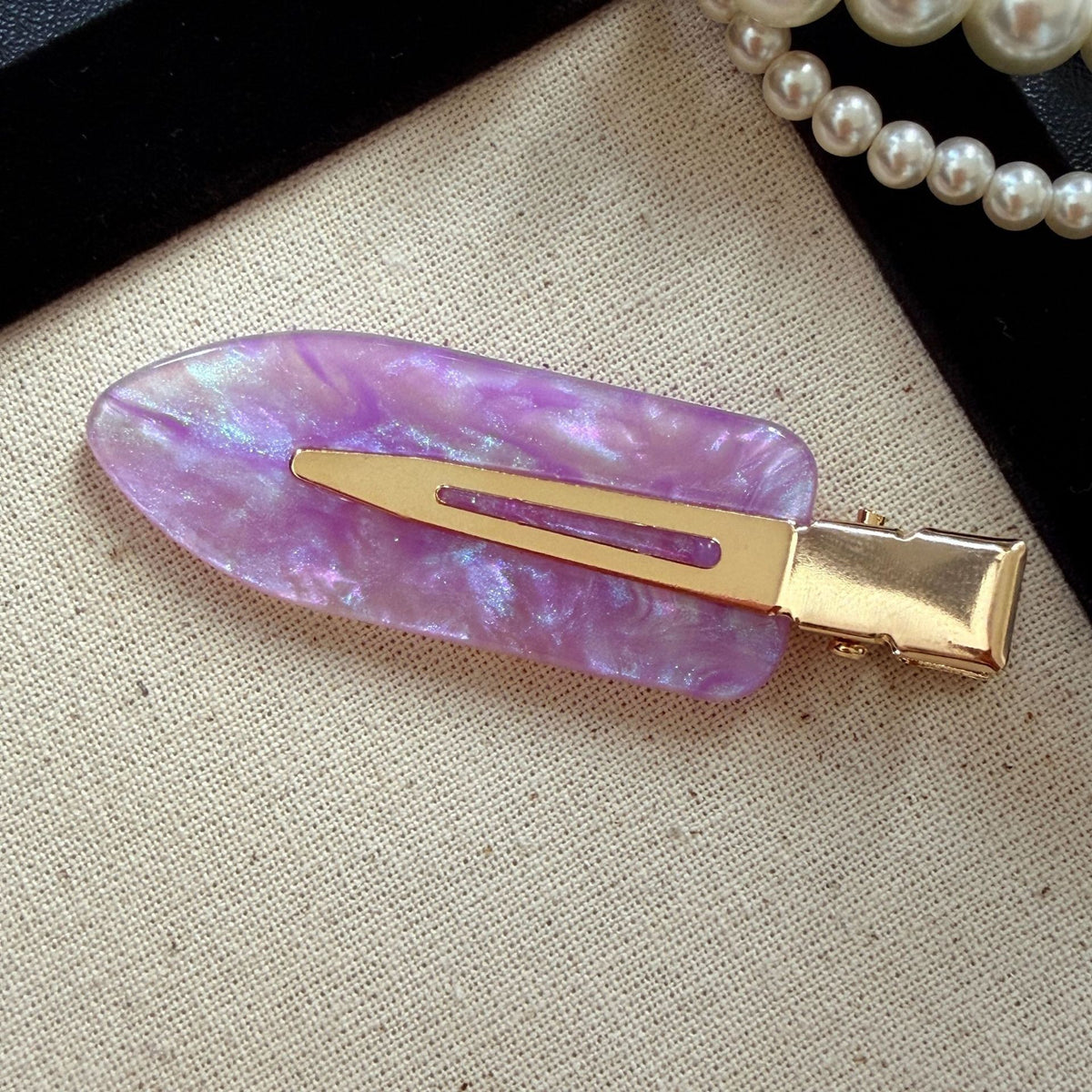 【MOQ 12 PCS】Iridescent Pearl Acetate Hair Clip – Seamless Side Clip