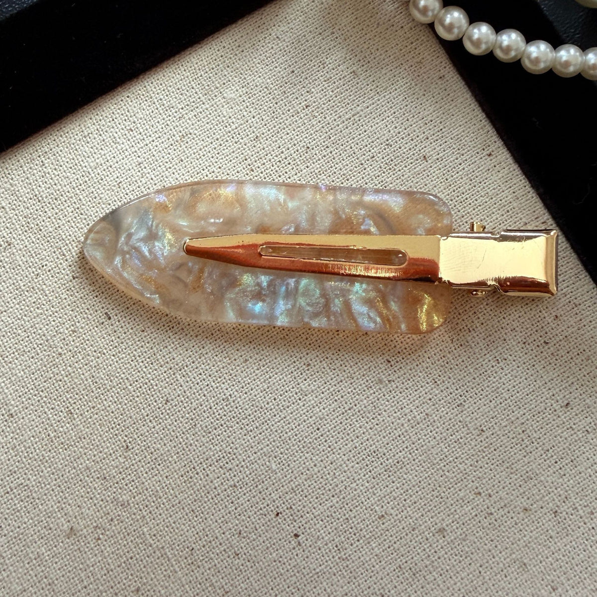 【MOQ 12 PCS】Iridescent Pearl Acetate Hair Clip – Seamless Side Clip