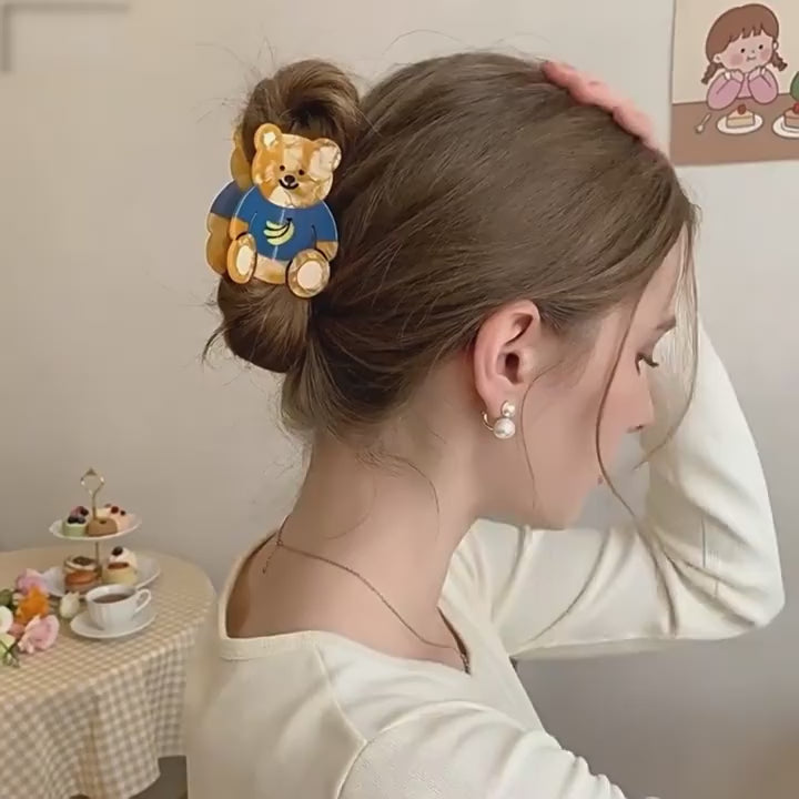 【MOQ 12 PCS】Cute Bear Acetate Hair Claw, Stylish Shark Clip